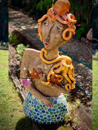 Lady with Two Octopie