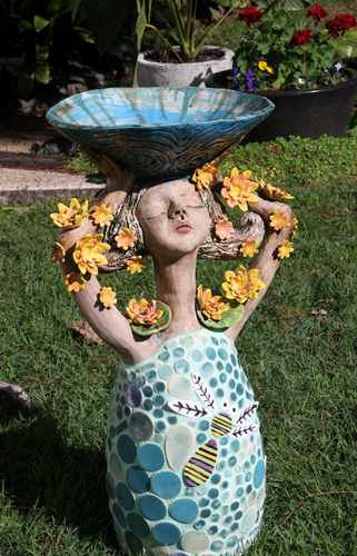 Bird Bath Garden Dweller