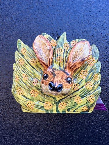 Wall Hanging Planter - Kangaroo in the Bushes